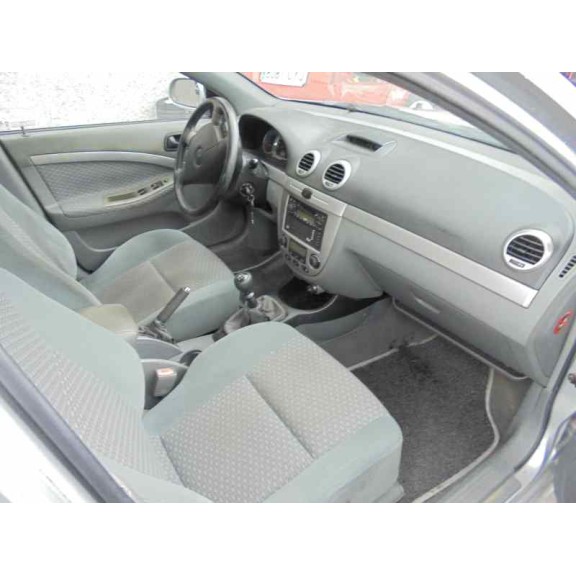 daewoo lacetti del año 2005