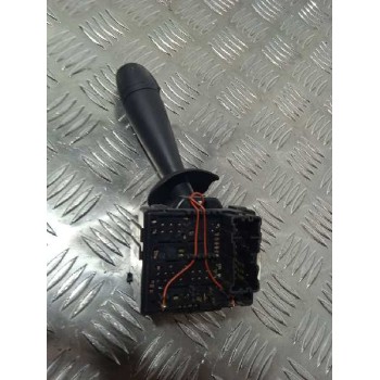 Recambio de mando limpia para dacia lodgy ambiance referencia OEM IAM 681726046R 681726046R 