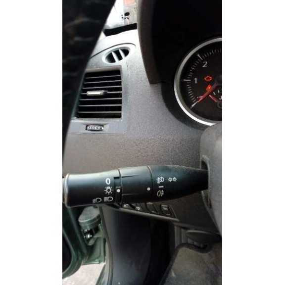 renault megane ii berlina 5p del año 2006