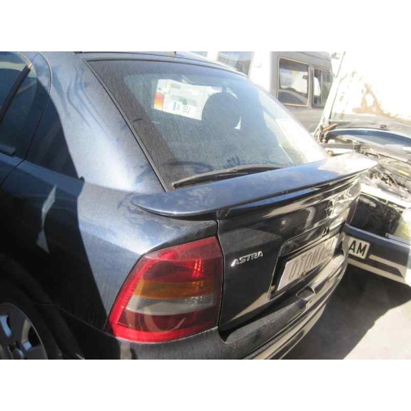 opel astra g berlina del año 2003