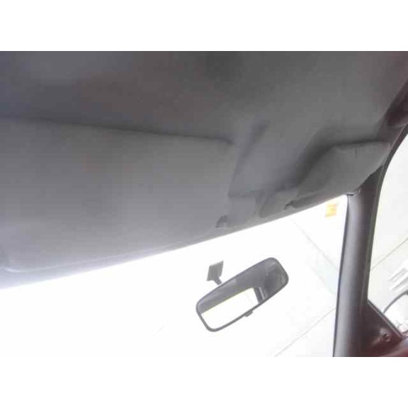 ford escort berlina del año 1996