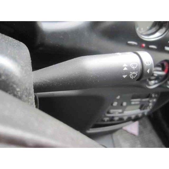 ford escort berlina del año 1996