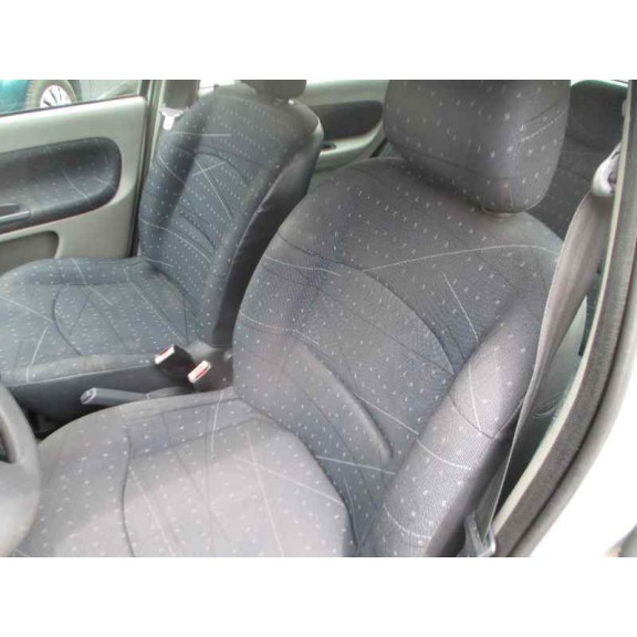 renault clio ii fase ii (b/cb0) del año 2003