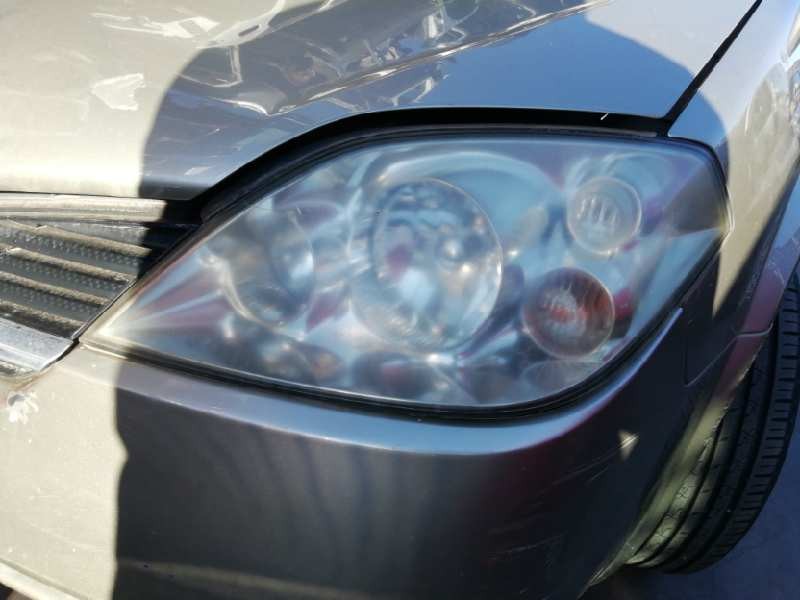 Recambio de faro izquierdo para nissan primera berlina (p12) acenta referencia OEM IAM 26060AU800 26060AU80B 