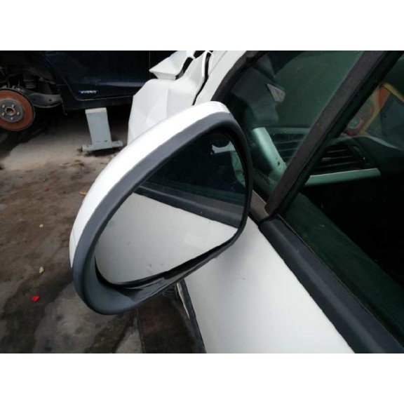 peugeot 207 del año 2010