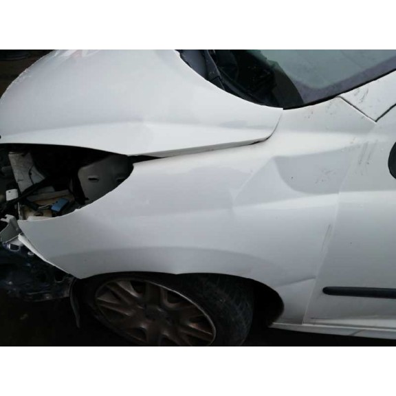 peugeot 207 del año 2010