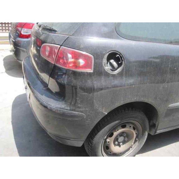 seat ibiza (6l1) del año 2002