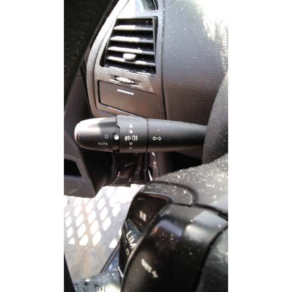 citroën c4 berlina del año 2006