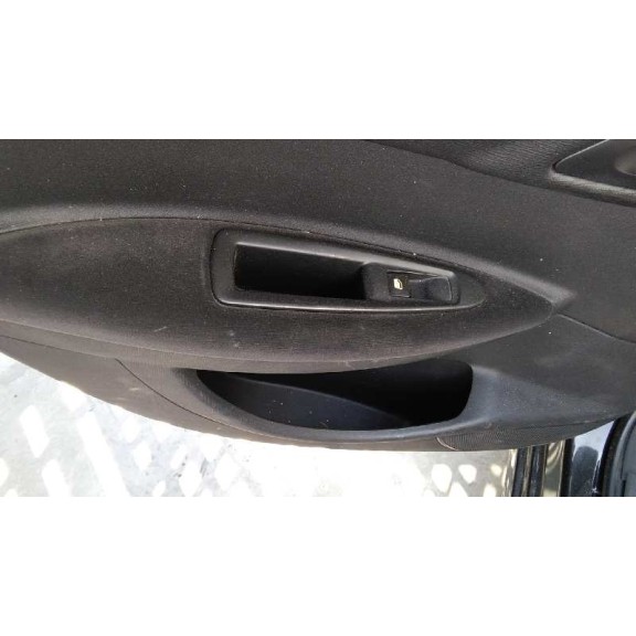 citroën c4 berlina del año 2006