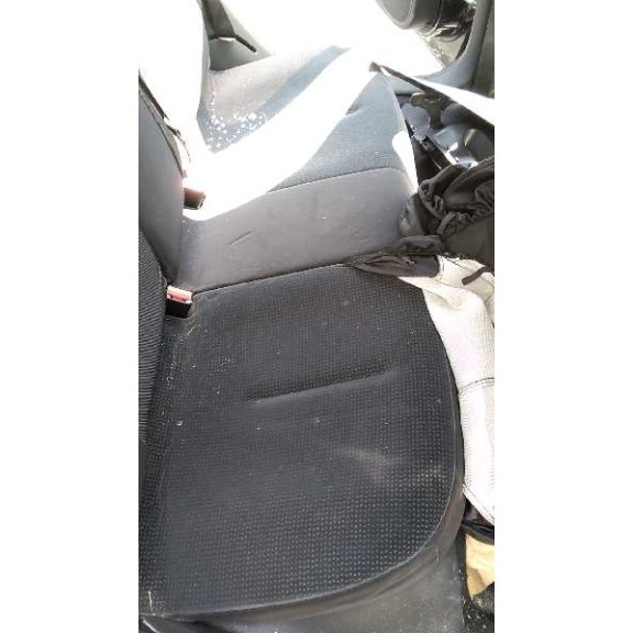 citroën c4 berlina del año 2006