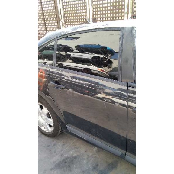 citroën c4 berlina del año 2006