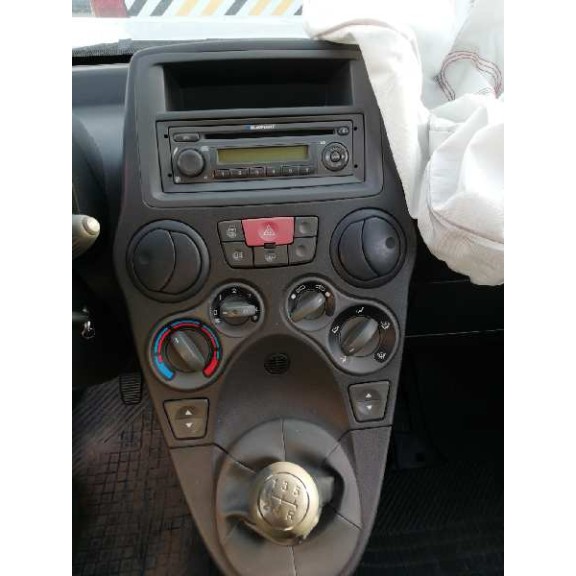 fiat panda (169) del año 2010