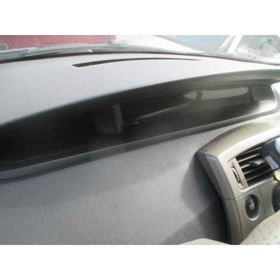 renault grand scenic del año 2005