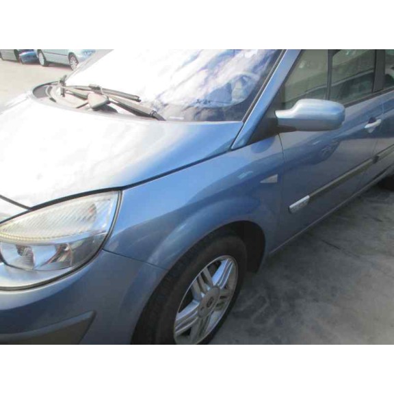 renault grand scenic del año 2005