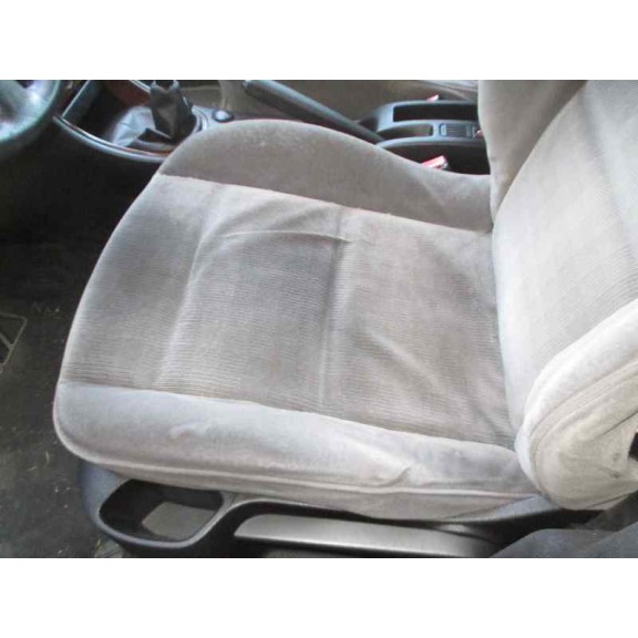 peugeot 307 (s1) del año 2001