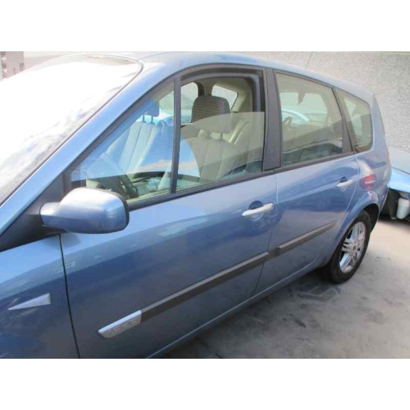 renault grand scenic del año 2005