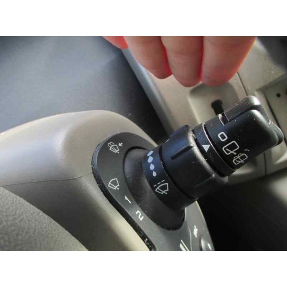 renault grand scenic del año 2005