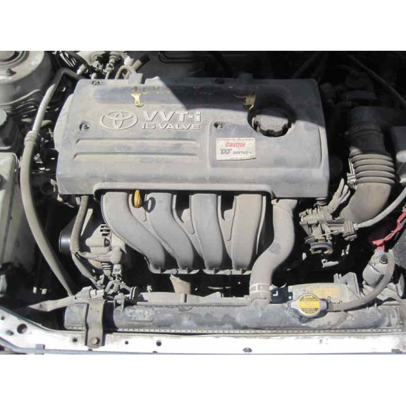 toyota corolla (e11) del año 2000