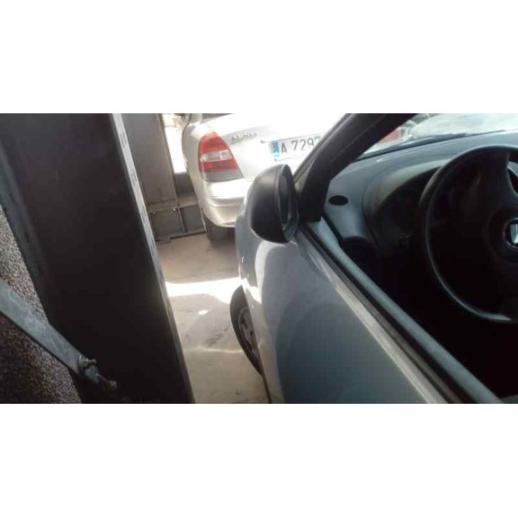 seat ibiza (6l1) del año 2004