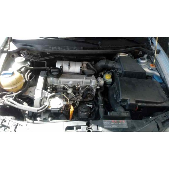 seat ibiza (6l1) del año 2004