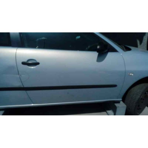 seat ibiza (6l1) del año 2004