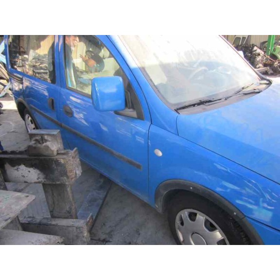 opel combo (corsa c) del año 2004