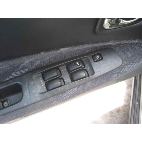 mitsubishi galant berlina (ea0) del año 1999