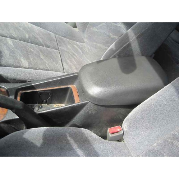 mitsubishi galant berlina (ea0) del año 1999