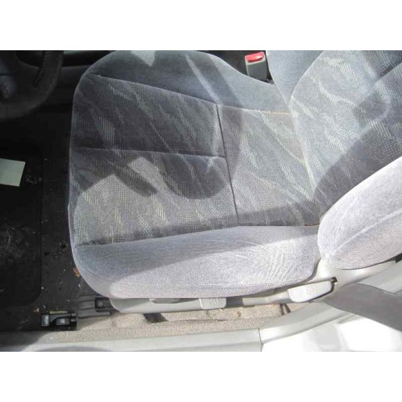 mitsubishi galant berlina (ea0) del año 1999