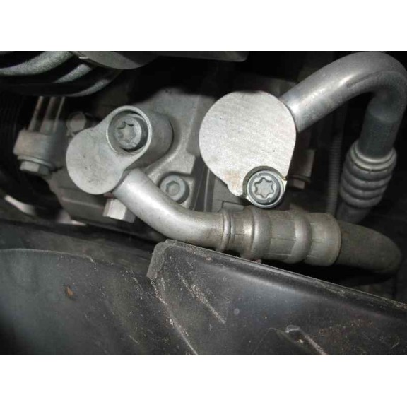 volkswagen golf v berlina (1k1) del año 2006