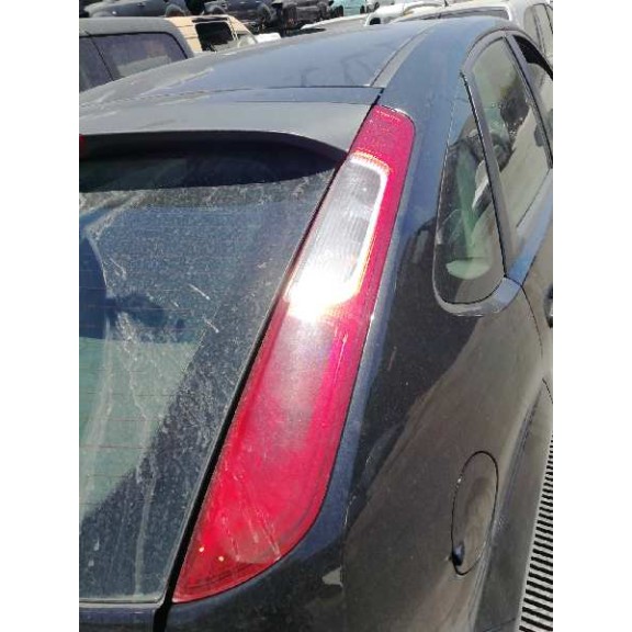 ford focus berlina (cap) del año 2006