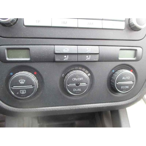 volkswagen golf v berlina (1k1) del año 2006