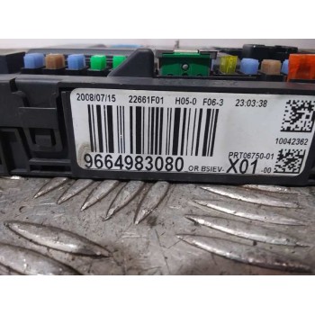 Recambio de caja reles / fusibles para peugeot 207 confort referencia OEM IAM 9664983080  