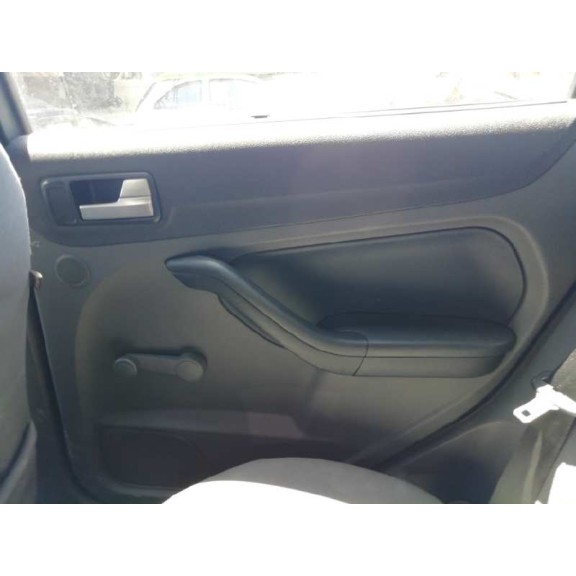 ford focus berlina (cap) del año 2006