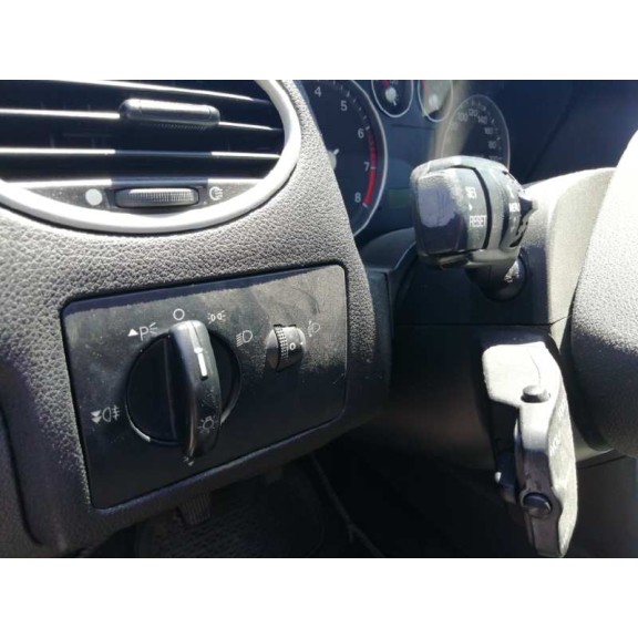 ford focus berlina (cap) del año 2006