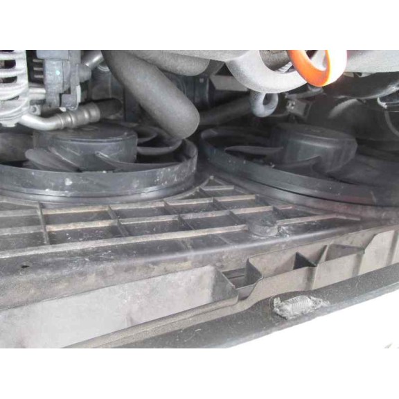 volkswagen golf v berlina (1k1) del año 2006