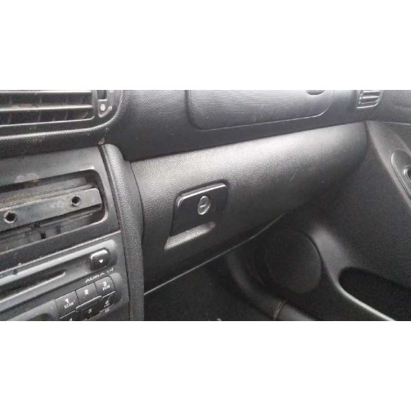 seat toledo (1m2) del año 2004