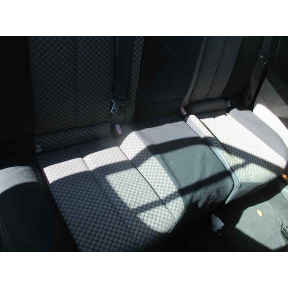 renault megane ii berlina 5p del año 2004