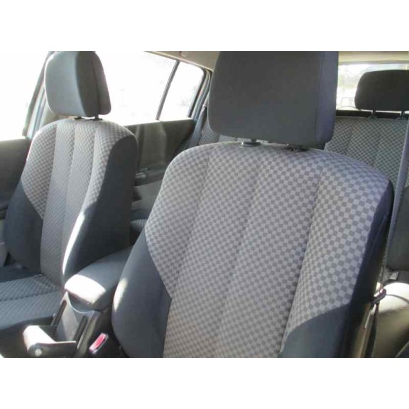 renault megane ii berlina 5p del año 2004