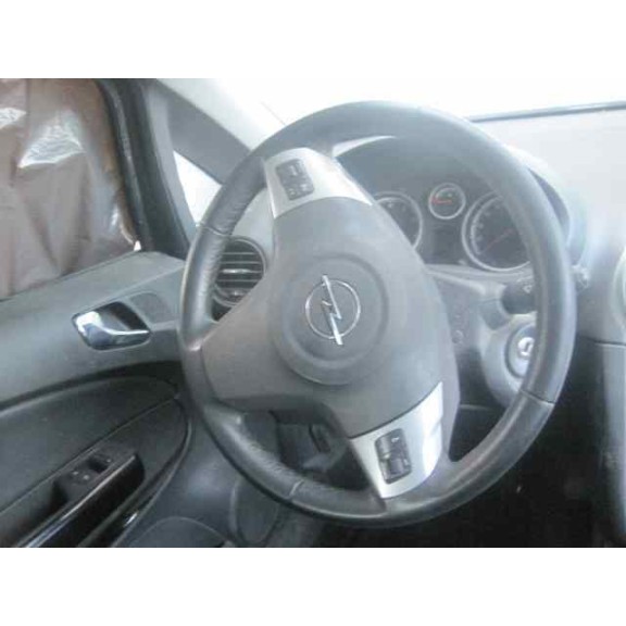 opel corsa d del año 2012