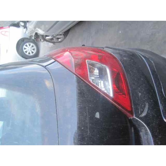 opel corsa d del año 2012