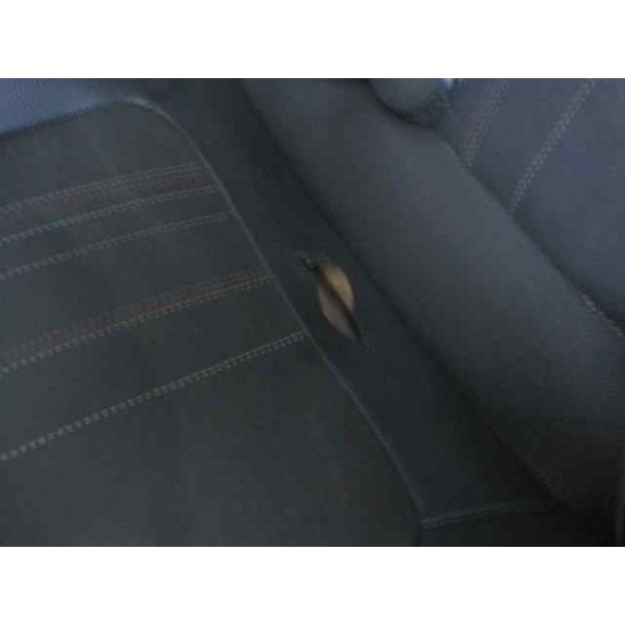 opel corsa d del año 2012