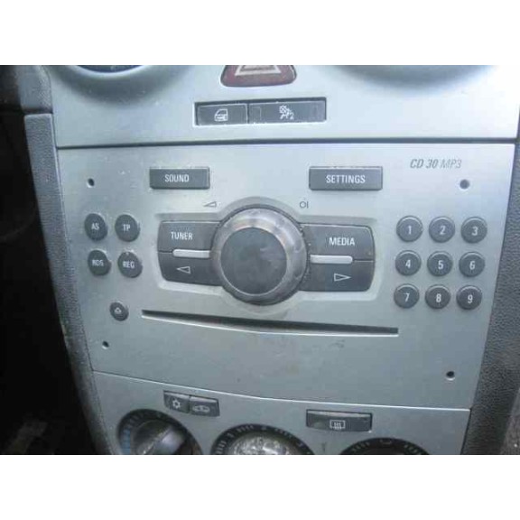 opel corsa d del año 2012