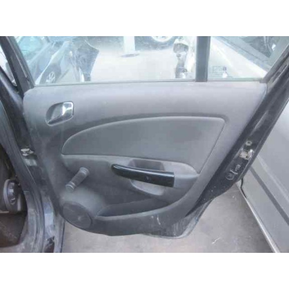 opel corsa d del año 2012