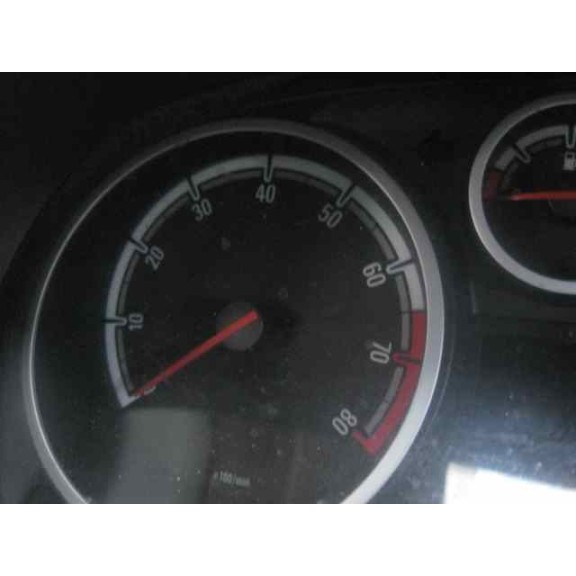 opel corsa d del año 2012