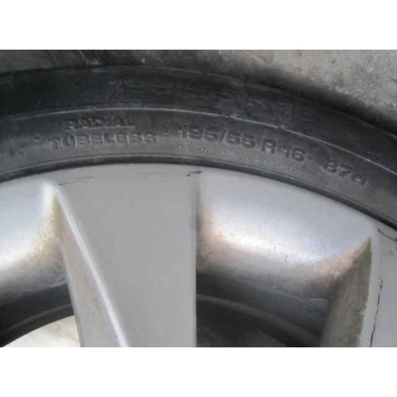 opel corsa d del año 2012