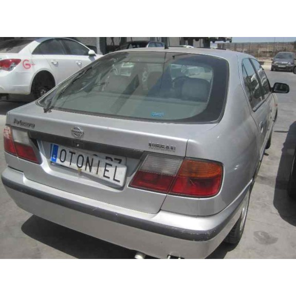 nissan primera berlina (p11) del año 1999