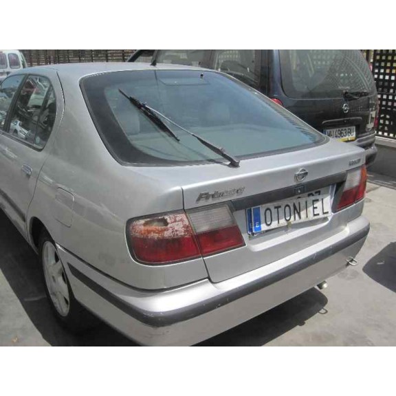 nissan primera berlina (p11) del año 1999