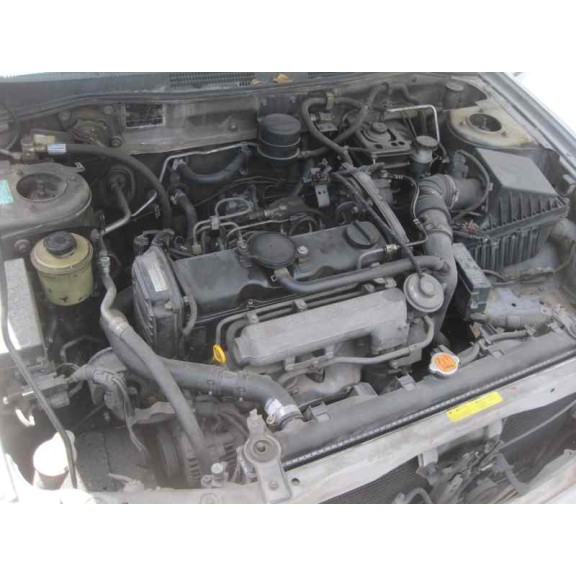 nissan primera berlina (p11) del año 1999