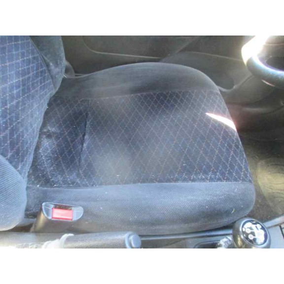 opel astra g berlina del año 2001